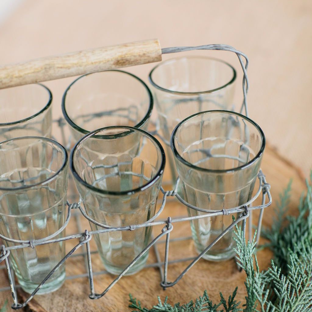 Tea Caddy With 8 Glasses