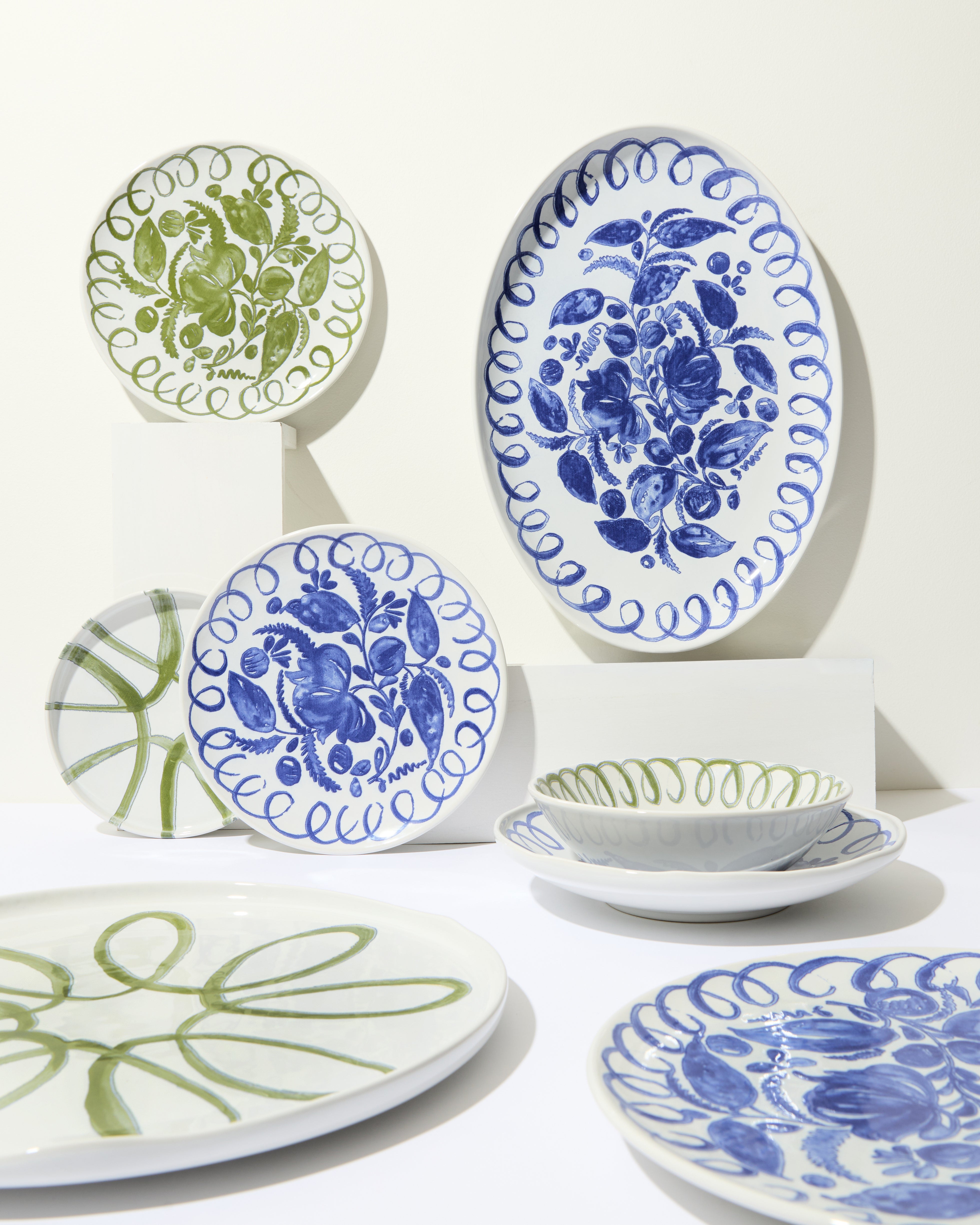 White/Blue, white/Green