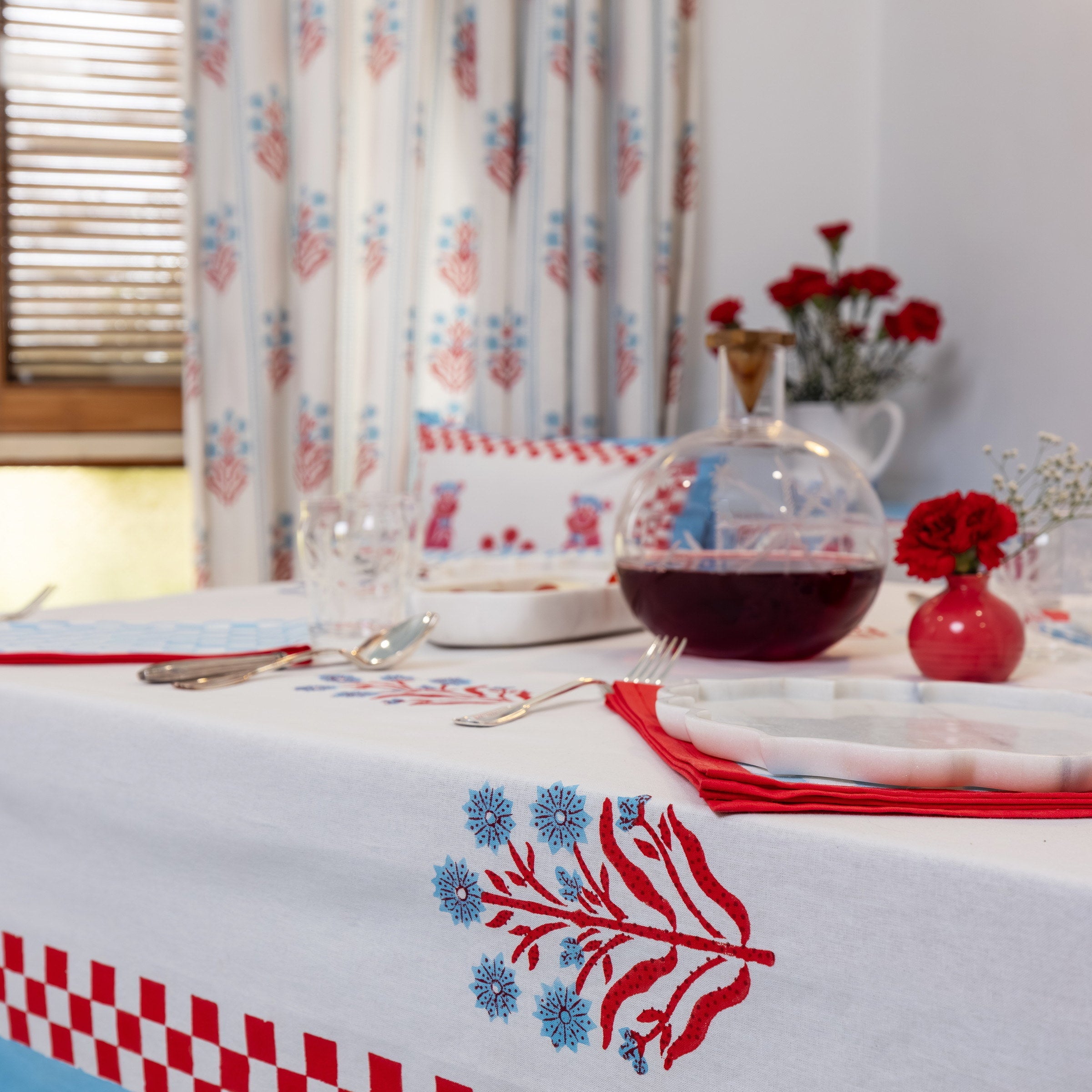 Cheval Nomade Pink & Blue Tablecloth
